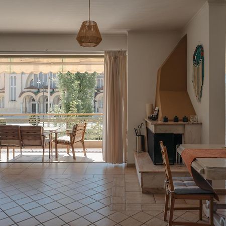 Lazarus 2Bd Apartment In The Center パトラ エクステリア 写真