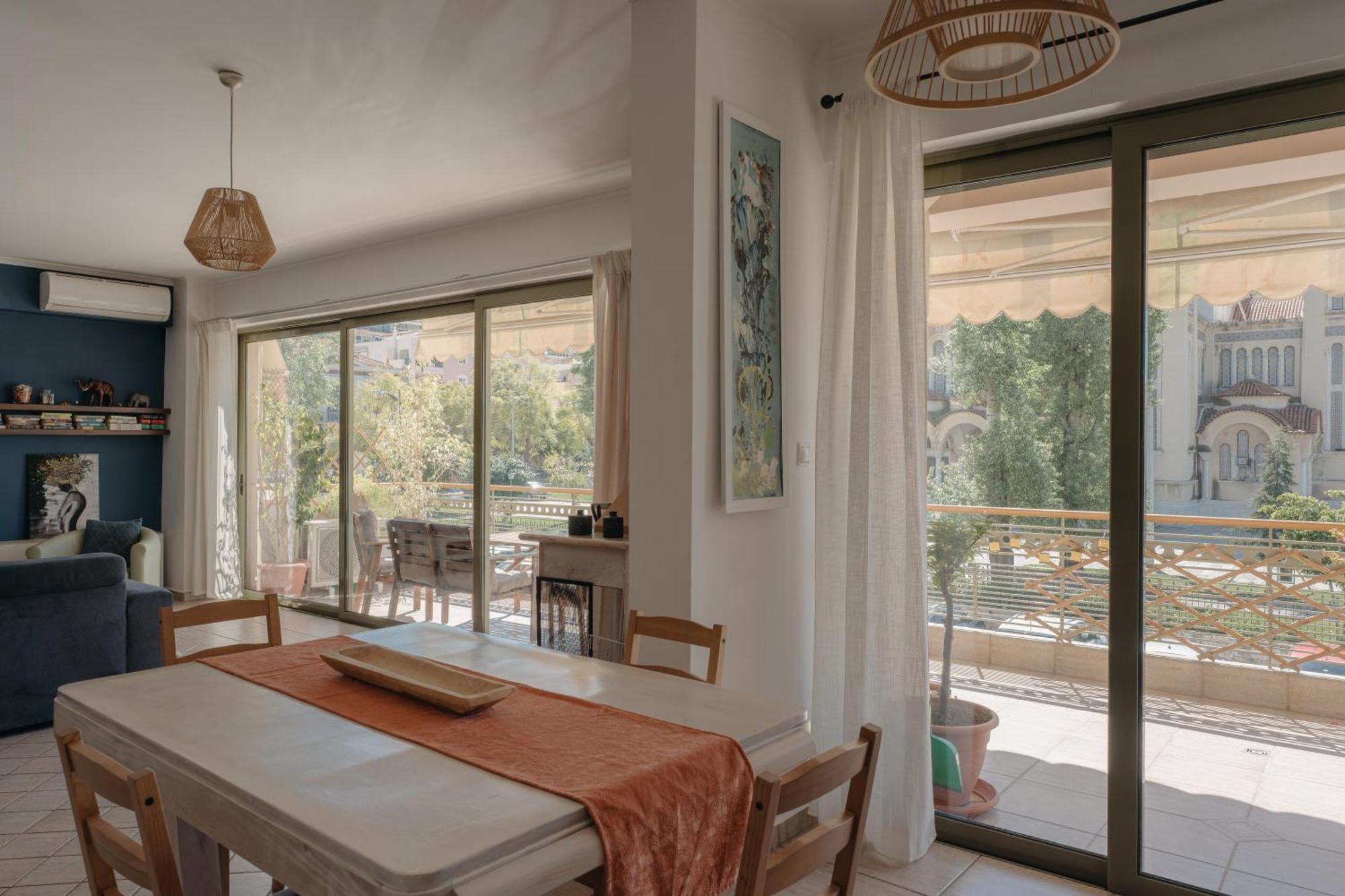 Lazarus 2Bd Apartment In The Center パトラ エクステリア 写真